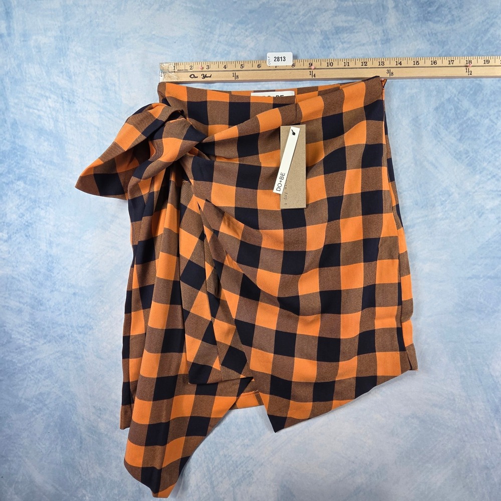 DO+BE Orange Navy Buffalo Plaid Tie Front Asymmetrical Mini Skirt Small NWT
